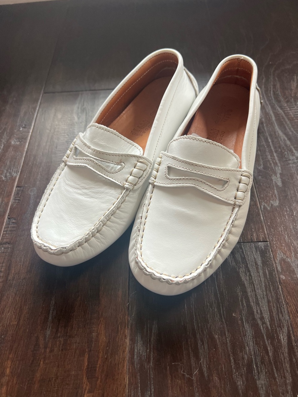 Spring Step White Leather Penny Loafers Driver Flats NWT Size 38 / US 7.5